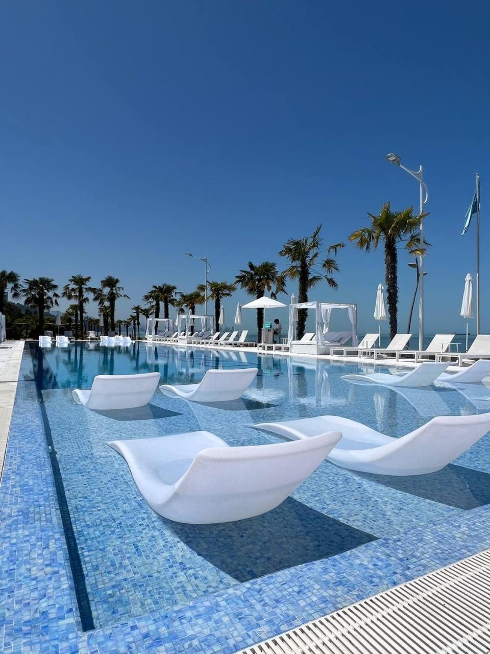 Апартаменты Luxury Oasis Чакви Экстерьер фото